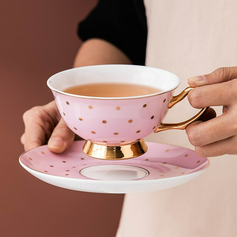 Coffee Tea Catering - セラミックピンクコーヒーマグカップ、ディッシュティーカップ付き、オフィス用ドリンクマグ、絶妙なアフタヌーンティーカップセット、キッチンホームドリンクウェア、ウォーターカップ