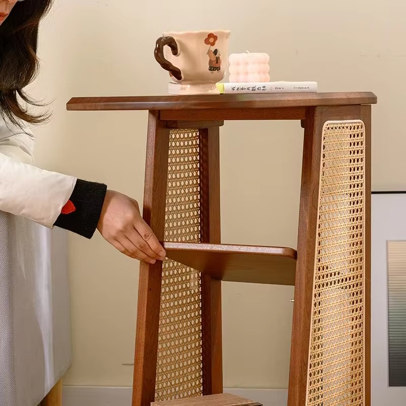 モダンスタイル無垢材サイドテーブル、小型コーヒー/ティーテー - Coffee Tea Or のレビューと価格