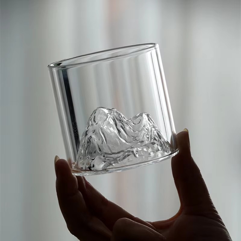 170 ミリリットル日本ウイスキーガラスカップ 3D 富士山 - Coffee Tea Vodka のレビューと価格