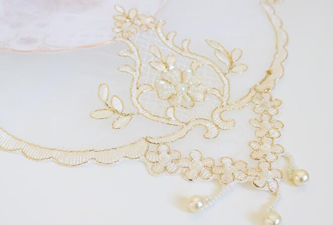 豪華なスパンコールレースの刺繍が施されたテーブルマット,布の - Coffee Tea Place のレビューと価格