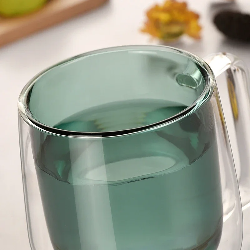 ウィスキービールグラス、マルチカラーワイングラス、ティーカッ - Coffee Tea Vodka のレビューと価格