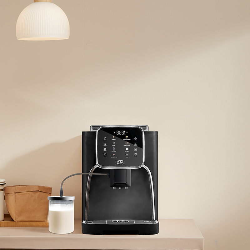 6種類のコーヒードリンクをワンタッチで作る全自動コーヒーメー - Coffee Bean のレビューと価格